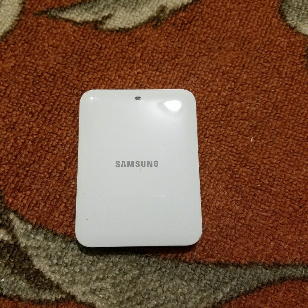 Samsung extra battery and charger
